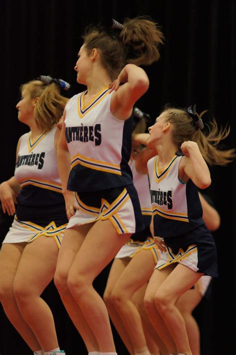 Cheerleaders Panth Res College Regina Assumpta Extreme C Flickr