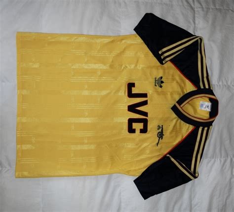 Football shirts from all of your favourite brands. Arsenal Away football shirt 1988 - 1990. Sponsored by JVC