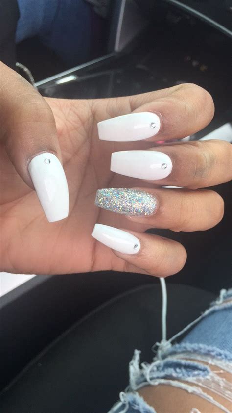 As long as the fashion world is changing over the time, girls would love different nail designs very much. Skin Care Tips For Beautiful Skin (With images) | White ...