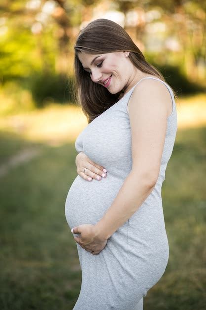 Mujer Embarazada Foto Gratis
