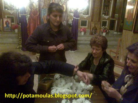 Πωλείται επιχείρηση με άδεια ραδιοφωνικού σταθμού και με πολύ καλό εξοπλισμό. ΠΟΤΑΜΟΥΛΑ: ΜΕΓΑΛΗ ΠΕΜΠΤΗ- ΣΤΟΛΙΣΜΟΣ ΕΠΙΤΑΦΙΟΥ