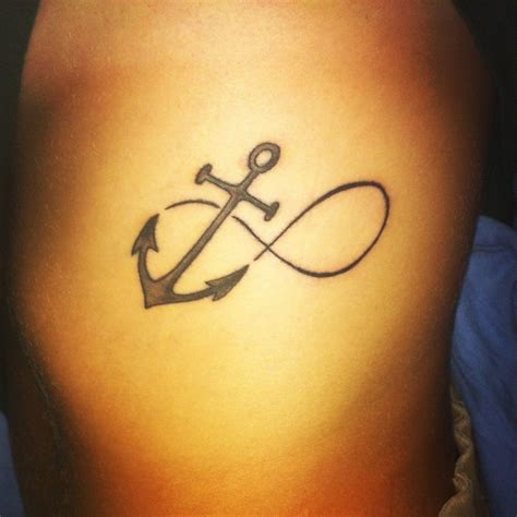 A lot of people like this type of tattoo, since it belongs to polynesian culture. Pin on Odds n ends