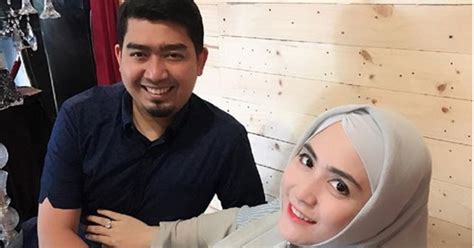 Namun, ada beberapa versi cara membuat anak kembar yang dilahirkan bedasarkan fakta yang sering ditemukan pada wanita yang melahirkan bayi kembar. Diprediksi Punya Bayi Kembar, April Jasmine: Semoga Bisa ...