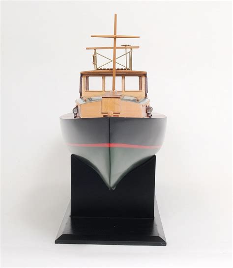 Hemingway Pilar Model Fishing Boat Adley And Company