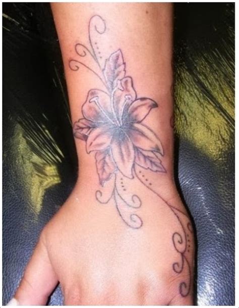 Black tattoos will never go out of style, so you can boldly choose them! 88 Remarkable Wrist Tattoo Designs