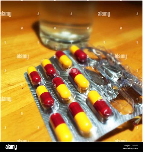 Antibiotic High Resolution Stock Photography And Images Alamy