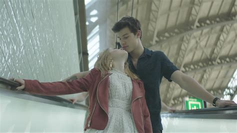 Shawn Mendes Debuts Theres Nothing Holding Me Back Music Video