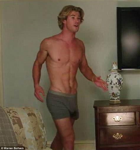 Chris Hemsworth Gets Naked In The Movies Naked Male Celebrities