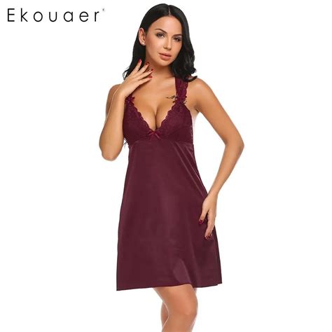 Ekouaer Women Sexy Nightdress Sleepwear Deep V Neck Backless Lace Loose Nightgown Night Dress