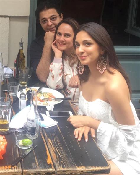 Kiara advani early life and education: Kiara Advani, Family, Photos and more - Moviecanny