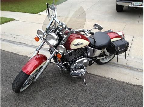 Need to sell quickly so reasonable offer will be strongly considered. Buy 1997 Honda Shadow Ace VT1100 on 2040-motos