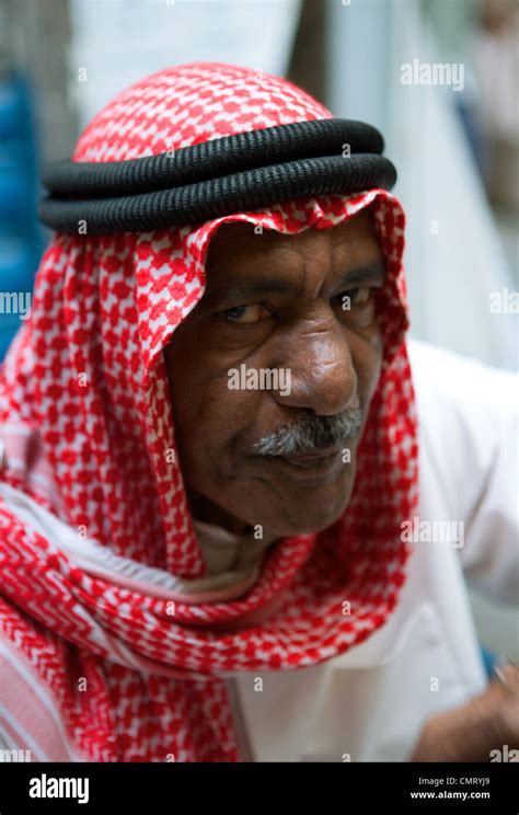 Bahrain Manama A Local Man In The Old Souk Stock Photo Alamy