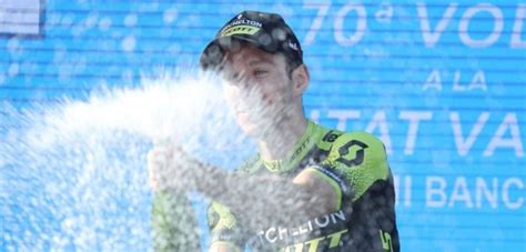 Bernal shows first sign of weakness after yates attacks. Simon Yates wint koninginnenrit in Ruta del Sol: "Heb een ...