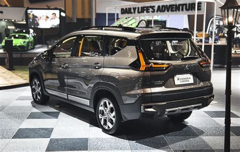 Review Mitsubishi Xpander Cross Facelift Ini Spesifikasi Harga Dan Perbedaan Dari