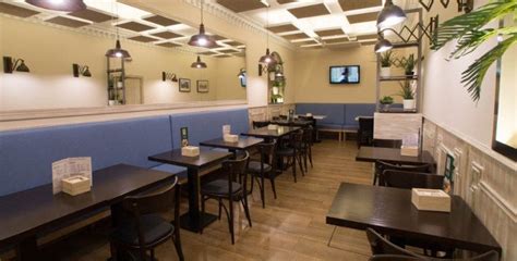 Próximo a la glorieta de embajadores y a la casa encendida, se encuentra este bar restaurante centenario que fue edificado sobre la antigua muralla de madrid, tal y como se puede leer en un. Restaurante Casa Pepe 1899 | Turismo Madrid