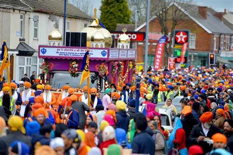 Thousands Celebrate Vaisakhi In Walsall And Wolverhampton Pictures