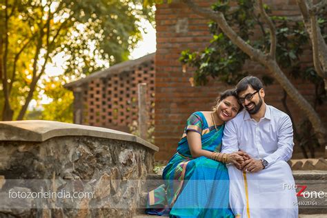 Outdoor Couple Photography