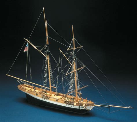 Lynx Baltimore Schooner Model Ship Kit Mantua 745