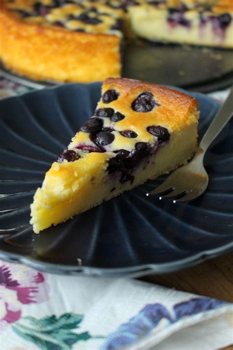 Weitere ideen zu rezept quarkkuchen, lecker, quarkkuchen. Quark-Grieß-Kuchen mit Heidelbeeren - Rezept | Rezept ...