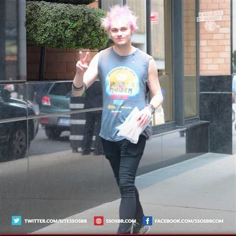 5sos Updates On Twitter A Wild Michael Clifford Spotted Today In Nyc