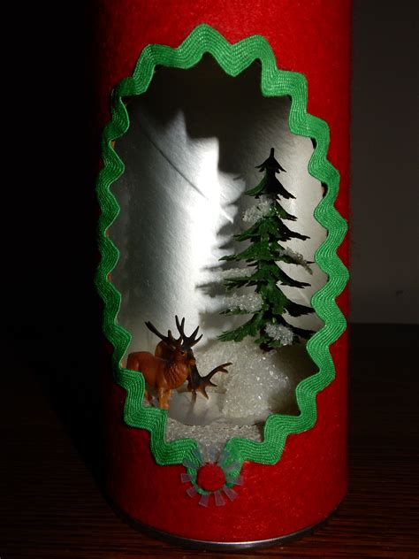 Christmas Craft From 1974 ~ Pringles Can Candle Lantern Christmas