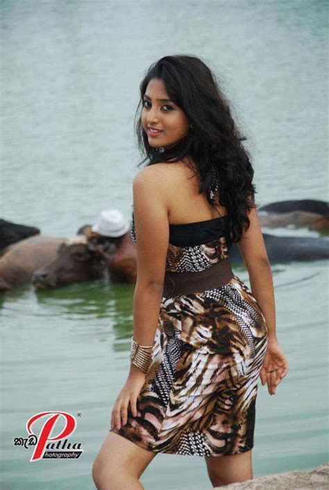 Miss Sri Lanka 2012 Vinu Udani Siriwardanas Latest Photo