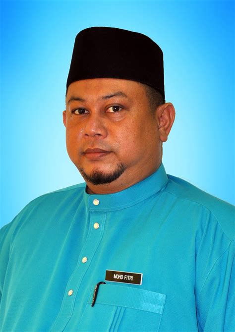 Ii student declaration i certify that this thesis and the project to which it refers is the product of my own work and that any idea or quotation from the work of other people, published or otherwise are WARGA PENDIDIK SEKOLAH KEBANGSAAN TAMAN RAKYAT