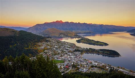 The new zealand constitutional crisis of 1984 was an important constitutional and political event in the history of new zealand. The Weather and Climate in New Zealand