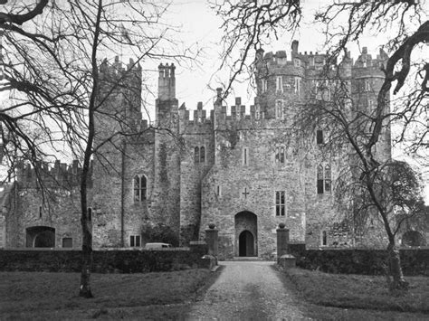 Haunted Castles Where You Can Stay Overnight For Halloween