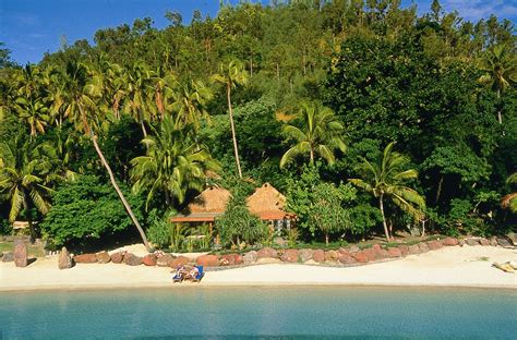 Turtle Island Resort In Fiji Raises Money To Help Victims Of Cyclone