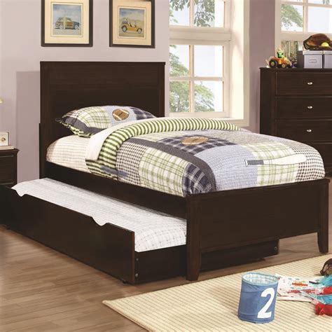 You'll find great deals on these beds and all of your furniture needs at big lots. Coaster Ashton Collection Full Bed with Framing Details ...