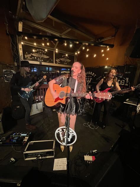 Gallery — BELLA RAYE