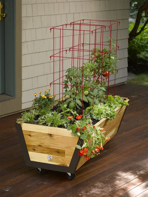 Containers on wheels are the perfect raised garden beds for renters, thanks to the portability. Rolling Planter Box: U-Garden Bed on Wheels | Gardeners.com | Garden boxes, Garden planters ...