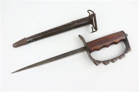 Ww1 Trench Knife And Scabbard Ac Co Legacy Collectibles