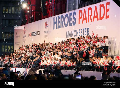 Team Gb Athletes Parade Hi Res Stock Photography And Images Alamy