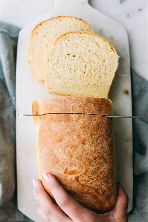 Amish apple bread is a versatile dish. Grandma's Perfect Homemade Bread in 2020 | Homemade bread ...