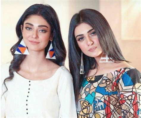 Official page of sarah khan pakistani actress. 10 Loving Celebrity Siblings In Pictures | Reviewit.pk