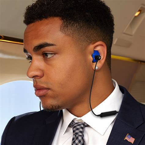 The first diy custom molded truly wireless earphones that easily form to the exact shape of your ears. Custom Molded Wireless Earphones // Blue - Decibullz ...