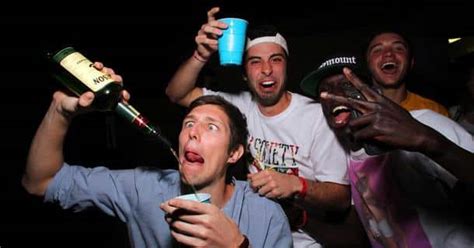 Publié le 27 janvier 2019. La science a déterminé 4 grands types de buveurs d'alcool ! Et vous, quel buveur êtes vous