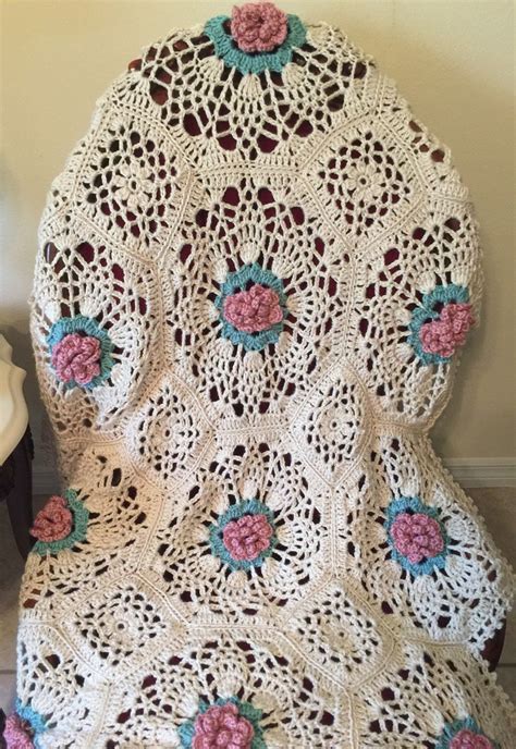 Our red heart patterns collection filter sort by: Pineapple rose floral afghan/throw | Etsy in 2020 | Etsy ...