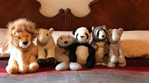 'My Best Source of Comfort': Adults With Stuffed Animals Describe All the Feels - The New York Times