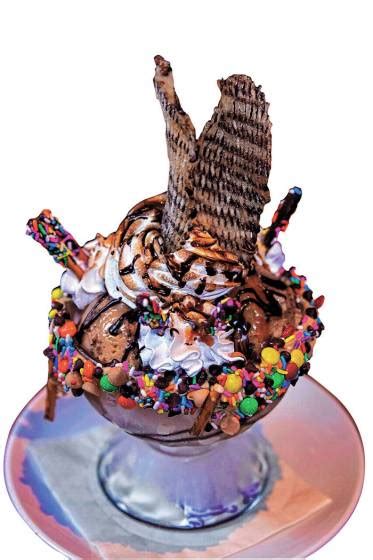 5 Las Vegas Ice Cream Sundaes Wow Diners Video Las Vegas Review Journal