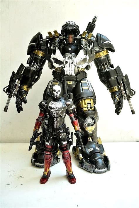 Pin By Mmclain On Punisher In Iron Man All Armors All Iron Man Suits Iron Man Armor