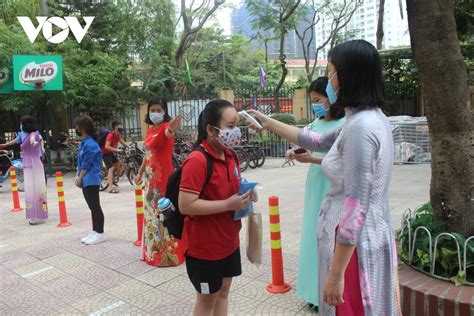 43 ca ghi nhận tại tỉnh bắc giang trong khu cách ly và khu vực đã được phong tỏa, liên quan đến công nhân làm tại các khu công nghiệp. Bộ GD-ĐT yêu cầu tăng cường phòng chống dịch Covid-19 ...