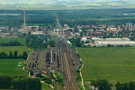 Října 682/5, 690 02 břeclav, česko, telefon 519 370 293, otevírací doba. Břeclav a soutok Moravy a Dyje ze vzduchu | Jan Miklín