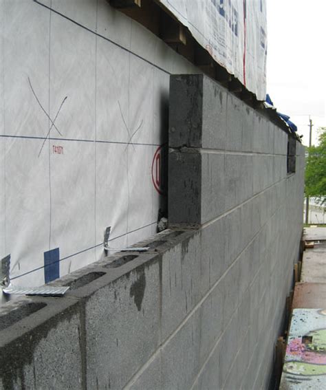 DETAIL – cinder block « home building in Vancouver