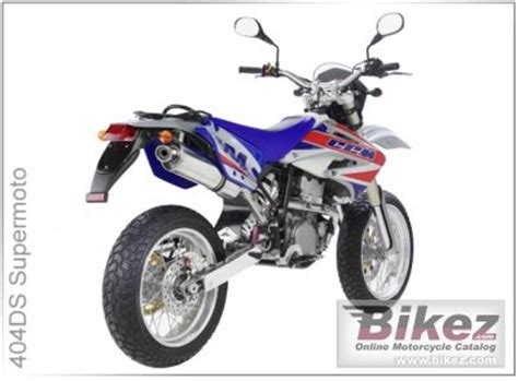 How does the 2020 kawasaki kx450 run on the track? 2009 CCM 450 DS Supermoto specifications and pictures