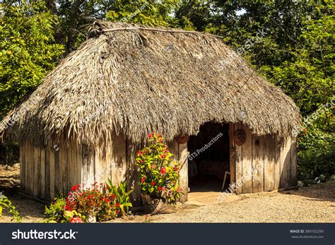 4768 Mayan House Images Stock Photos And Vectors Shutterstock