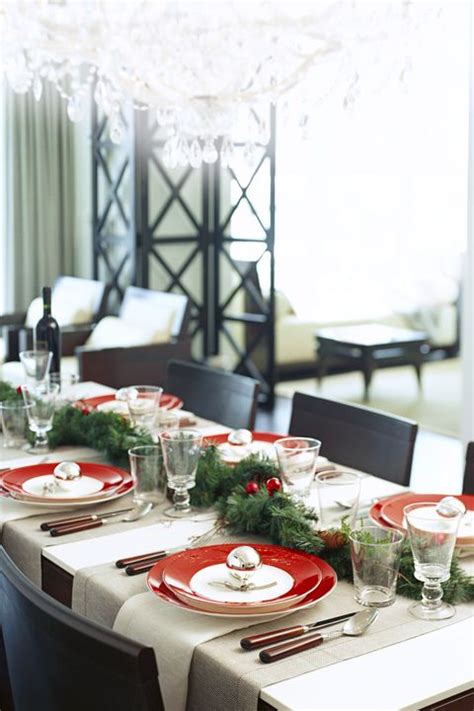 40 Diy Christmas Table Settings And Decorations Centerpieces And Ideas