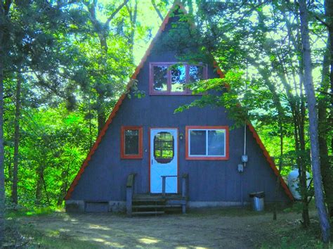 Book the perfect holiday cabin with up to 75% discount! Cabin Rental near Grand Rapids, Michigan